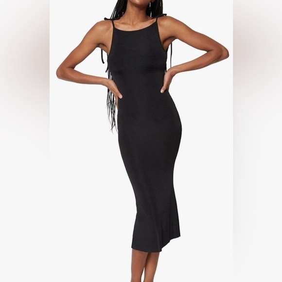 WeWoreWhat Dresses & Skirts - NWT- We Wore What- Boat neck Maxi Dress- Size M